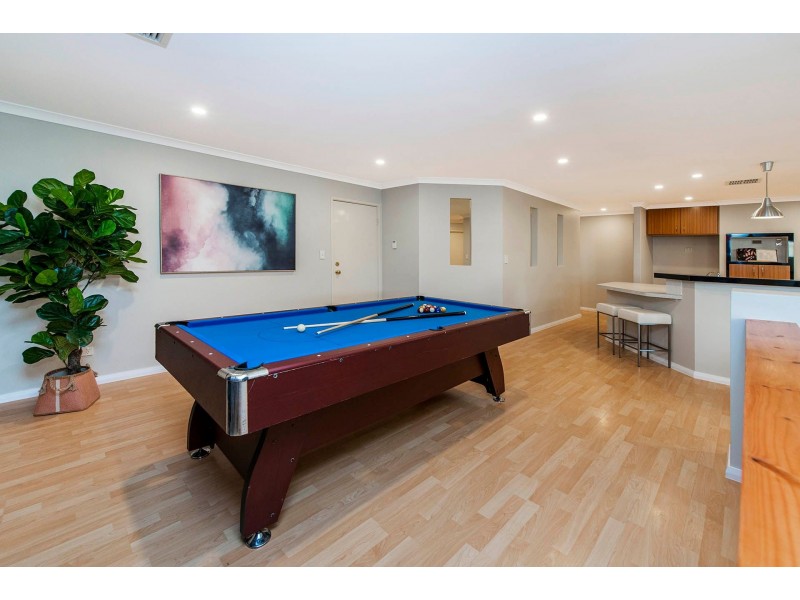 35 Lambertia Crescent, High Wycombe WA 6057