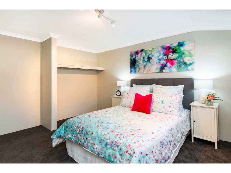 35 Lambertia Crescent, High Wycombe WA 6057