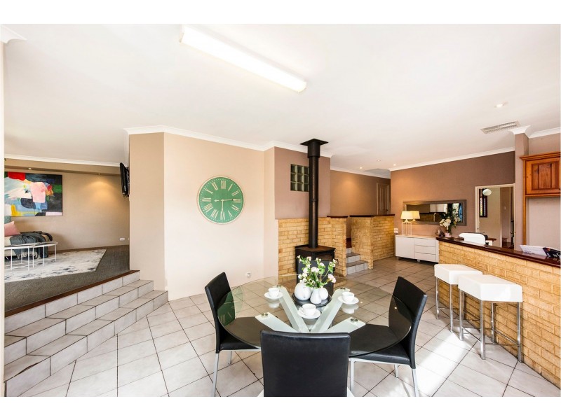 13 Falcon Court, High Wycombe WA 6057