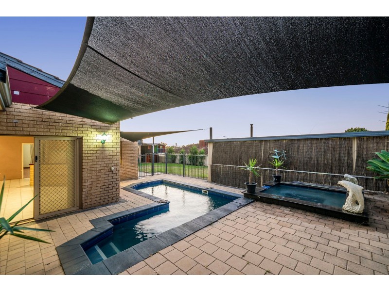 13 Falcon Court, High Wycombe WA 6057