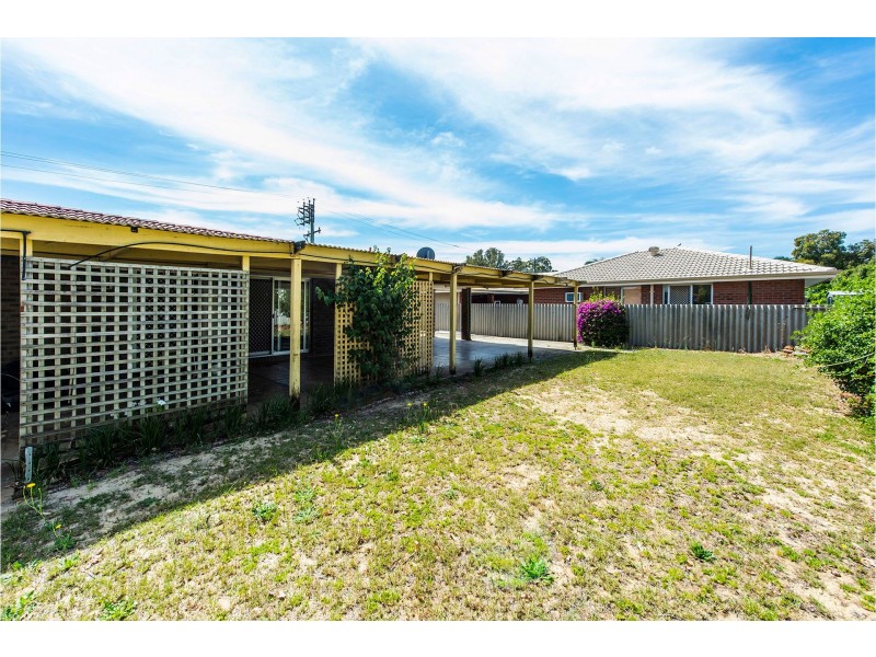 29 Cypress Road, Forrestfield WA 6058