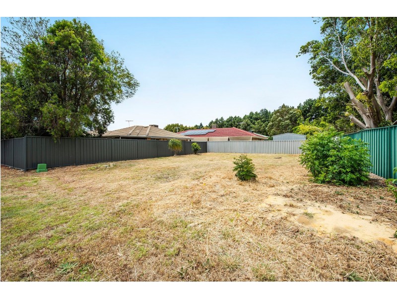 2A Pearl Court, Maida Vale WA 6057