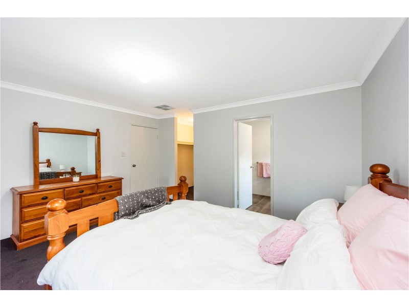 7 Ursinia Place, High Wycombe WA 6057
