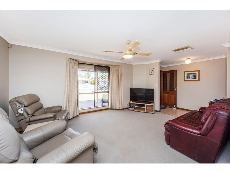 45 Palmer Crescent, High Wycombe WA 6057