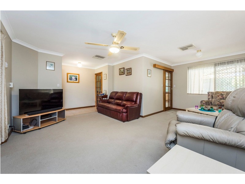 45 Palmer Crescent, High Wycombe WA 6057