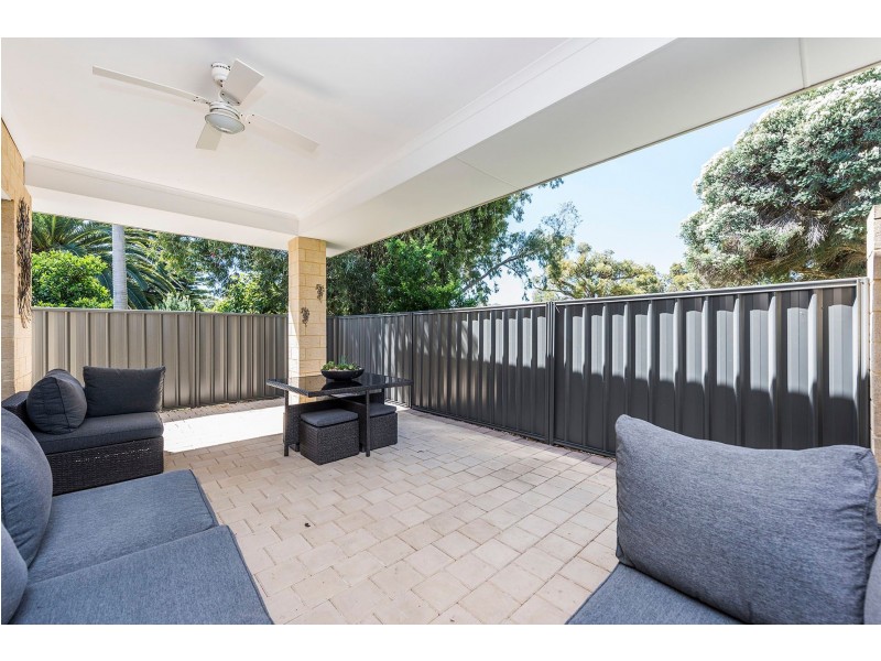 30 Netherwood Road, High Wycombe WA 6057