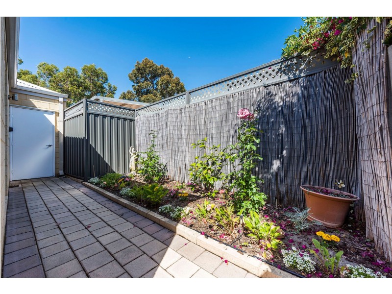 30 Netherwood Road, High Wycombe WA 6057