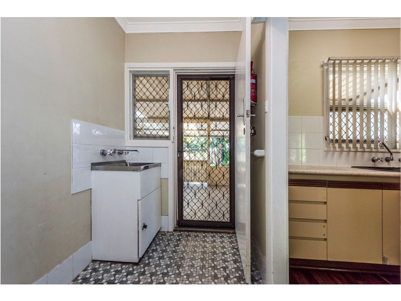 58 Edney Road, High Wycombe WA 6057