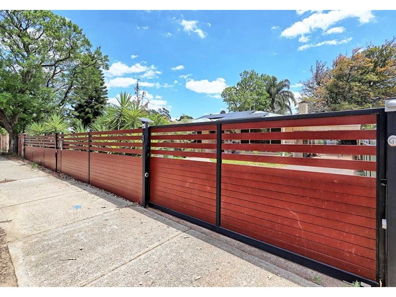 303 Kalamunda Road, Maida Vale WA 6057