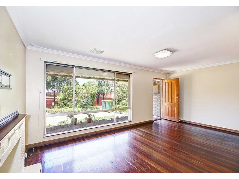 303 Kalamunda Road, Maida Vale WA 6057