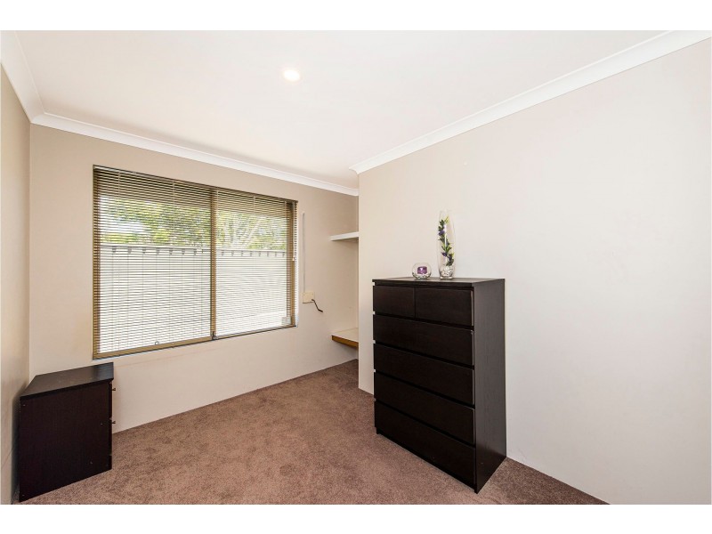 2 Pearl Court, Maida Vale WA 6057