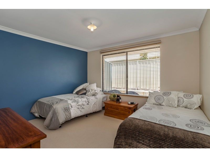 82 Lambertia Crescent, High Wycombe WA 6057