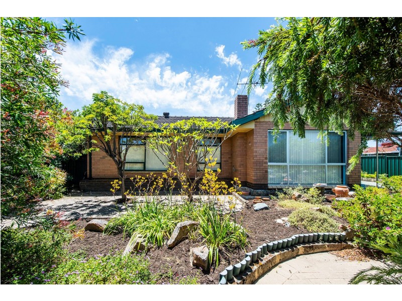 4 Tia Avenue, High Wycombe WA 6057