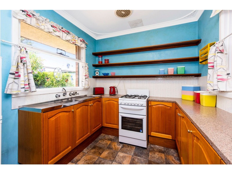 4 Tia Avenue, High Wycombe WA 6057