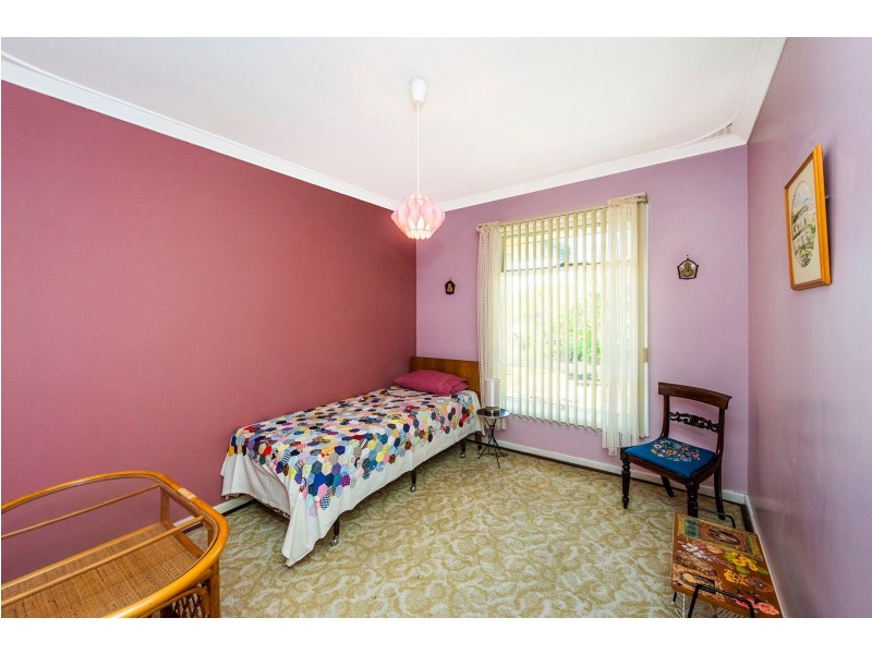 4 Tia Avenue, High Wycombe WA 6057