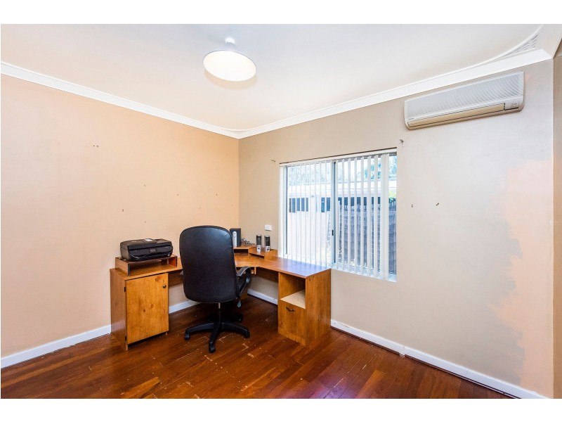 4 Tia Avenue, High Wycombe WA 6057