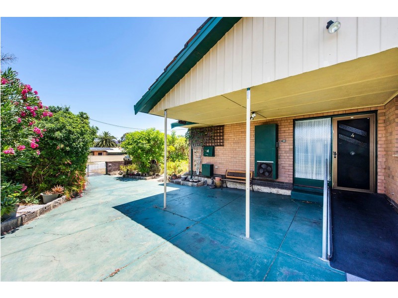 4 Tia Avenue, High Wycombe WA 6057