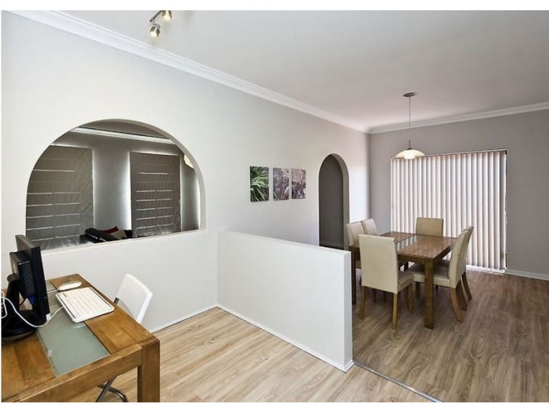 9 Scenic Drive, Maida Vale WA 6057