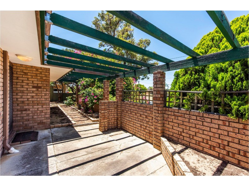 13 Cassowary Road, High Wycombe WA 6057