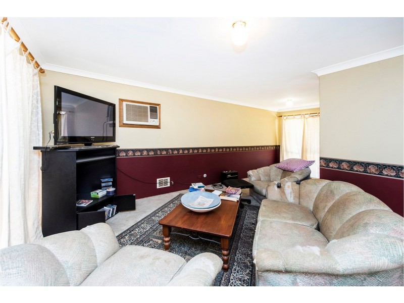 13 Cassowary Road, High Wycombe WA 6057