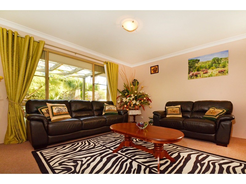 41 Kookaburra Crescent, High Wycombe WA 6057