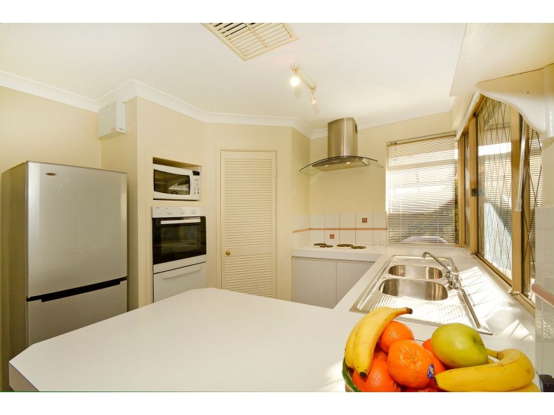 41 Kookaburra Crescent, High Wycombe WA 6057