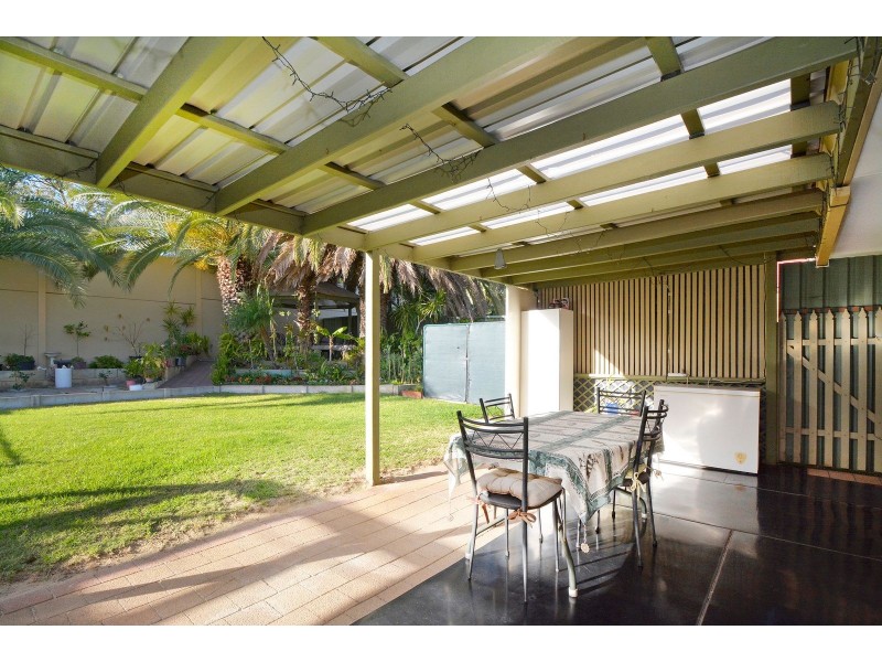 41 Kookaburra Crescent, High Wycombe WA 6057