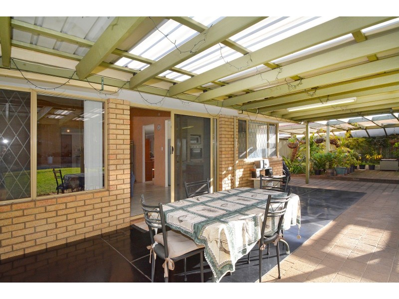 41 Kookaburra Crescent, High Wycombe WA 6057