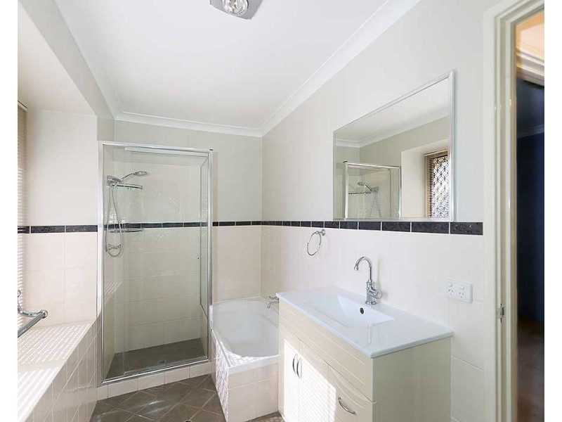 230 Newburn Road, High Wycombe WA 6057