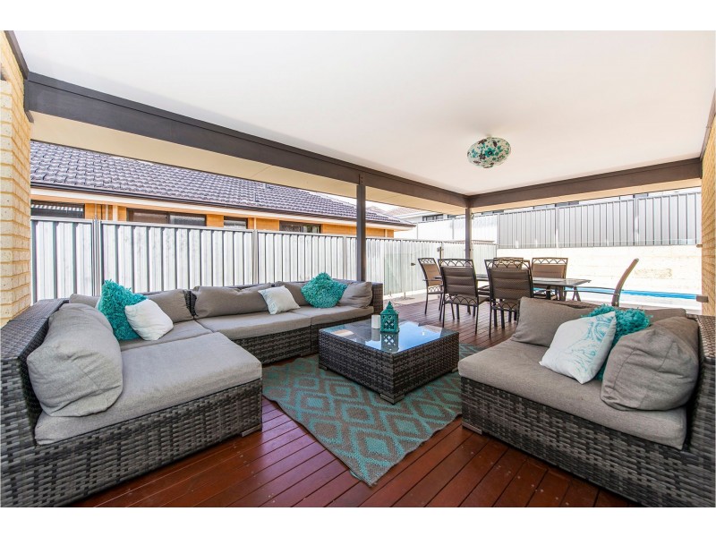 17 Nottingham Green, High Wycombe WA 6057