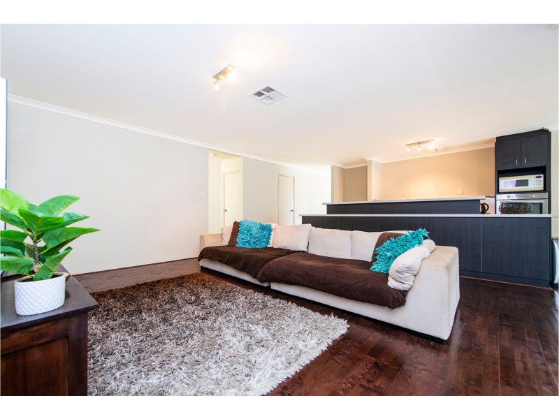 17 Nottingham Green, High Wycombe WA 6057