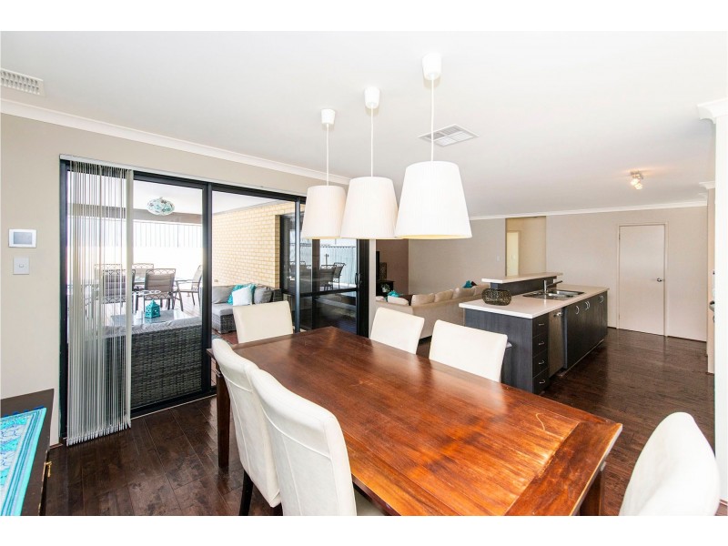 17 Nottingham Green, High Wycombe WA 6057