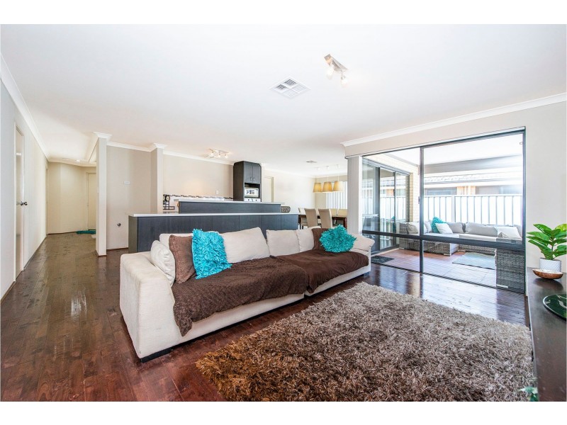 17 Nottingham Green, High Wycombe WA 6057