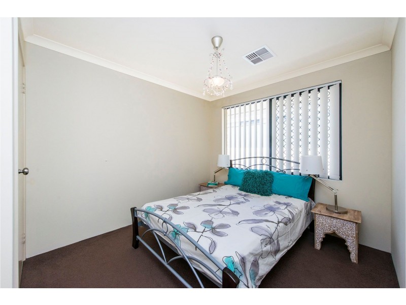 17 Nottingham Green, High Wycombe WA 6057