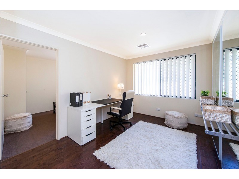 17 Nottingham Green, High Wycombe WA 6057