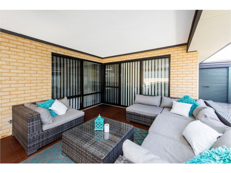 17 Nottingham Green, High Wycombe WA 6057