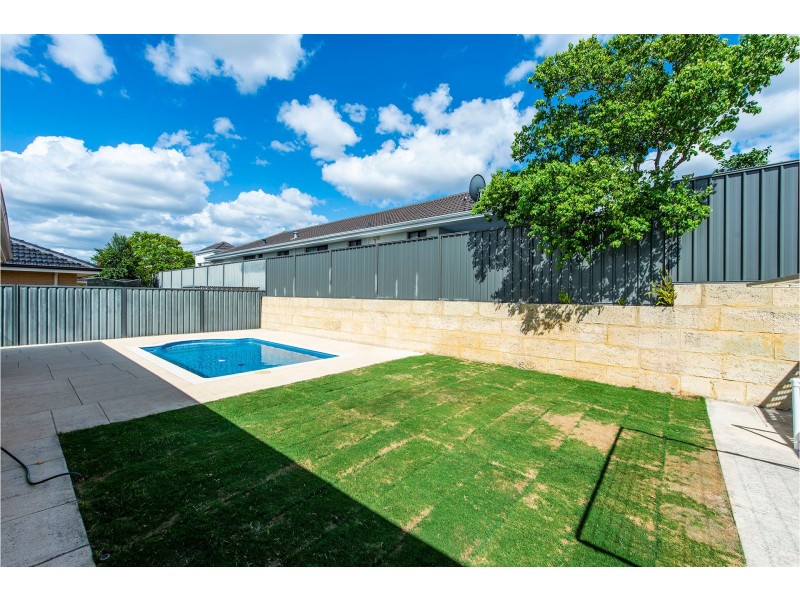 17 Nottingham Green, High Wycombe WA 6057