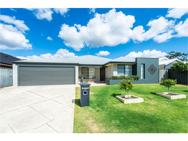 17 Nottingham Green, High Wycombe WA 6057