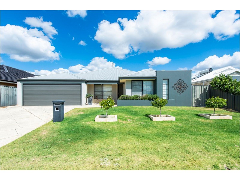 17 Nottingham Green, High Wycombe WA 6057