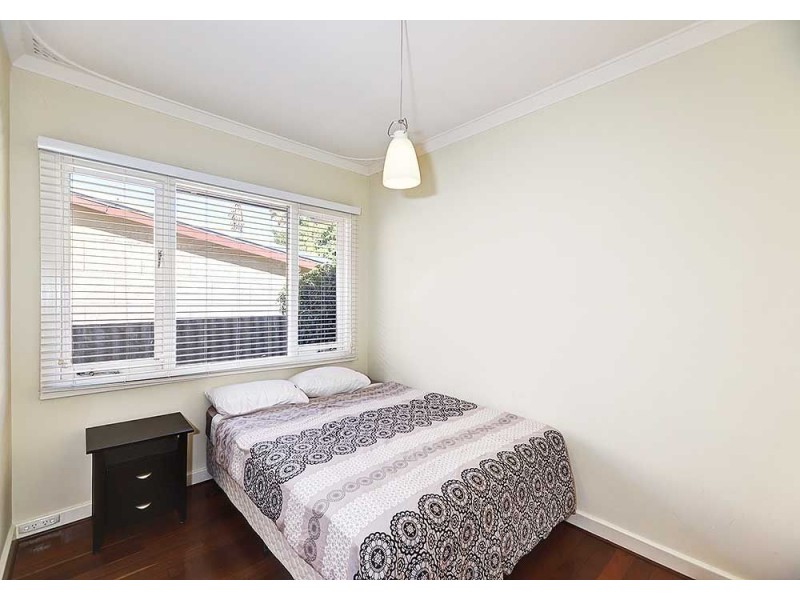 21 Netherwood Road, High Wycombe WA 6057