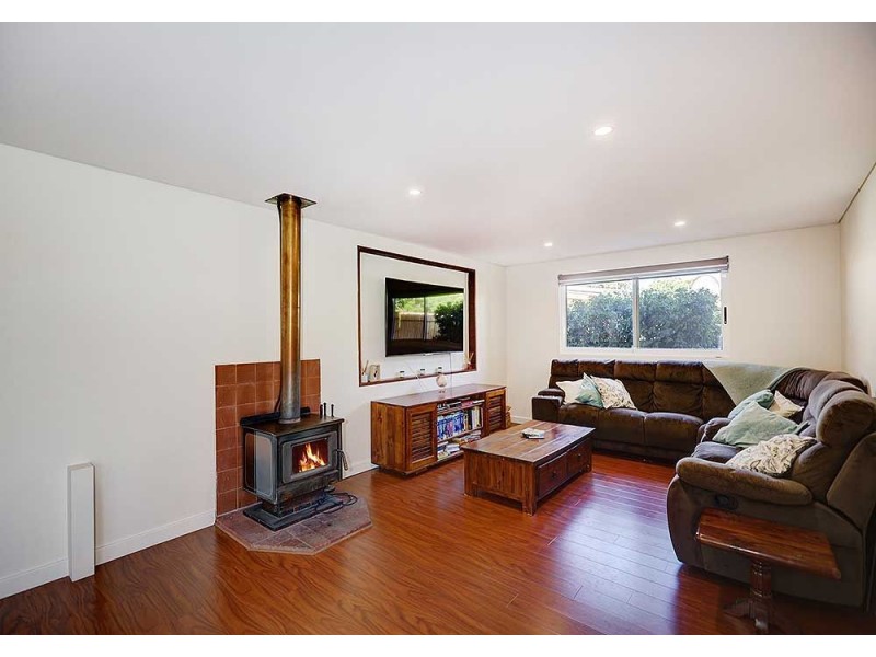 21 Netherwood Road, High Wycombe WA 6057