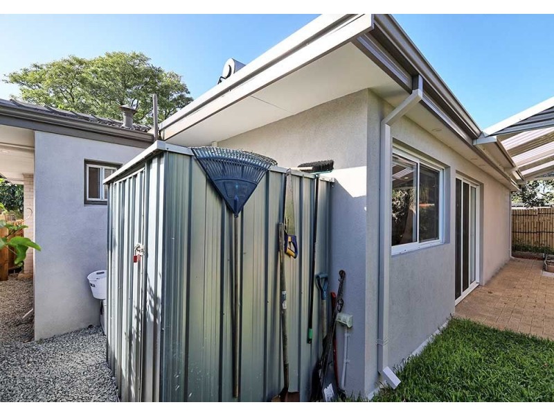 21 Netherwood Road, High Wycombe WA 6057