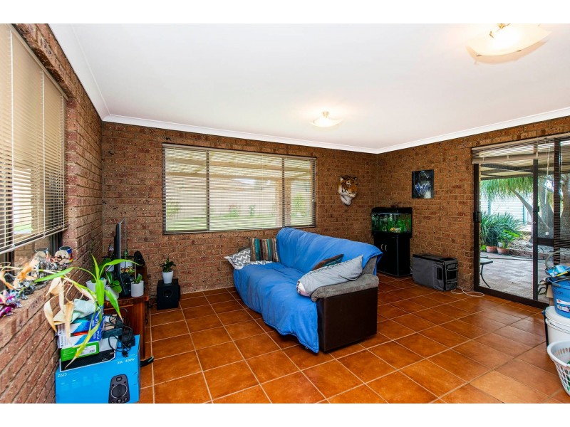 153 Newburn Road, High Wycombe WA 6057