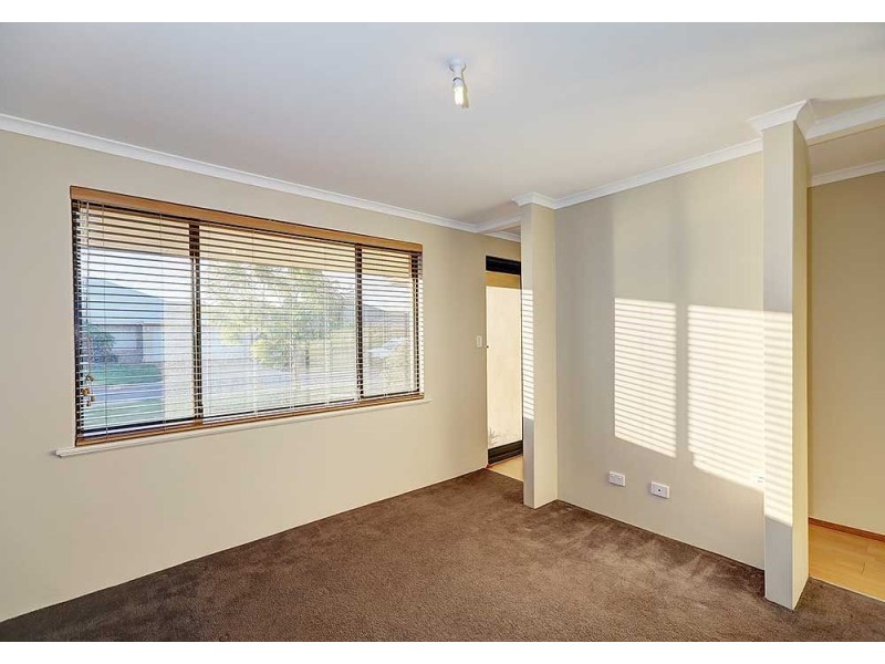 11 Nottingham Green, High Wycombe WA 6057