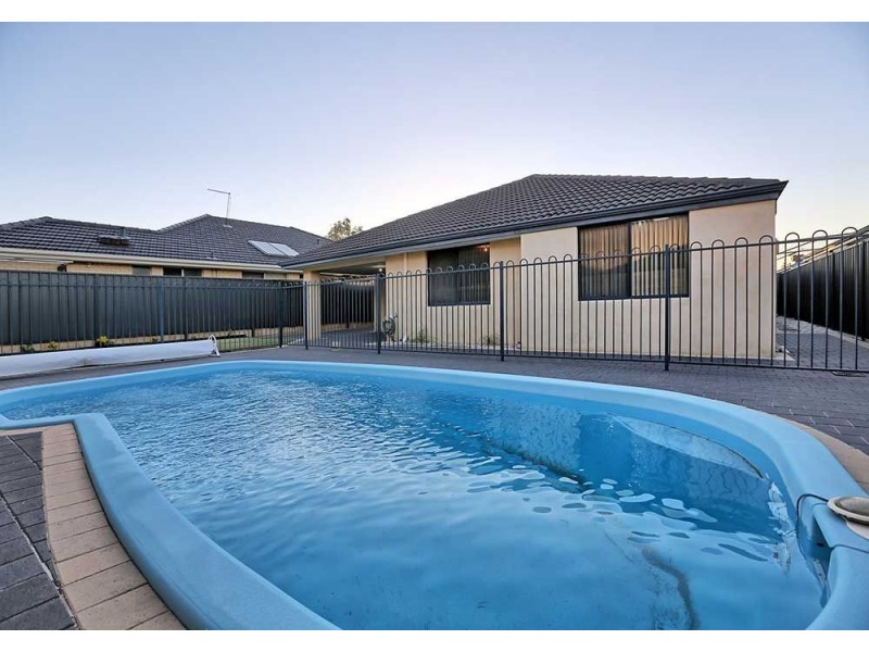 11 Nottingham Green, High Wycombe WA 6057