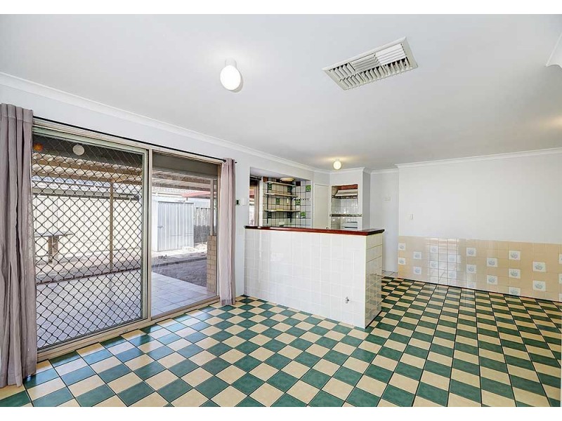 72 Lewis Jones Cross, Stratton WA 6056