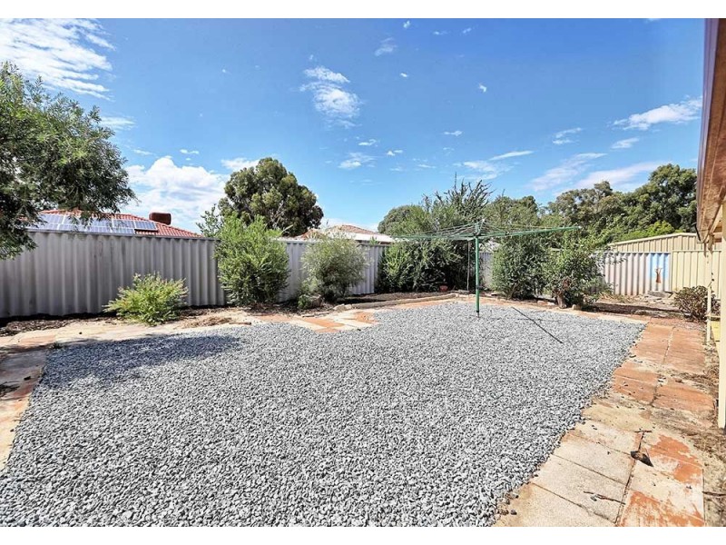 72 Lewis Jones Cross, Stratton WA 6056
