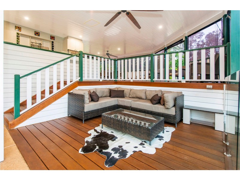137 Palmateer Drive, Bickley WA 6076
