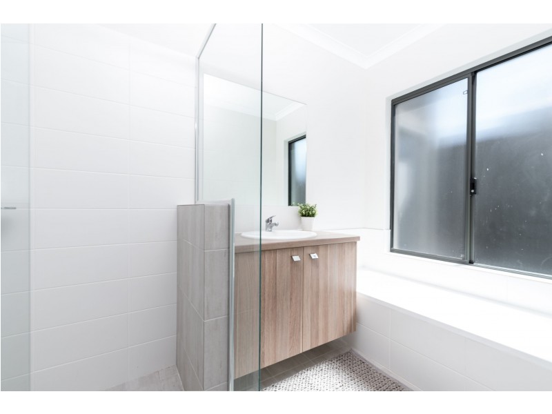 82A Sayer Street, Midland WA 6056