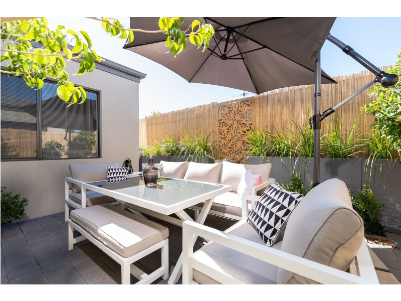 82A Sayer Street, Midland WA 6056